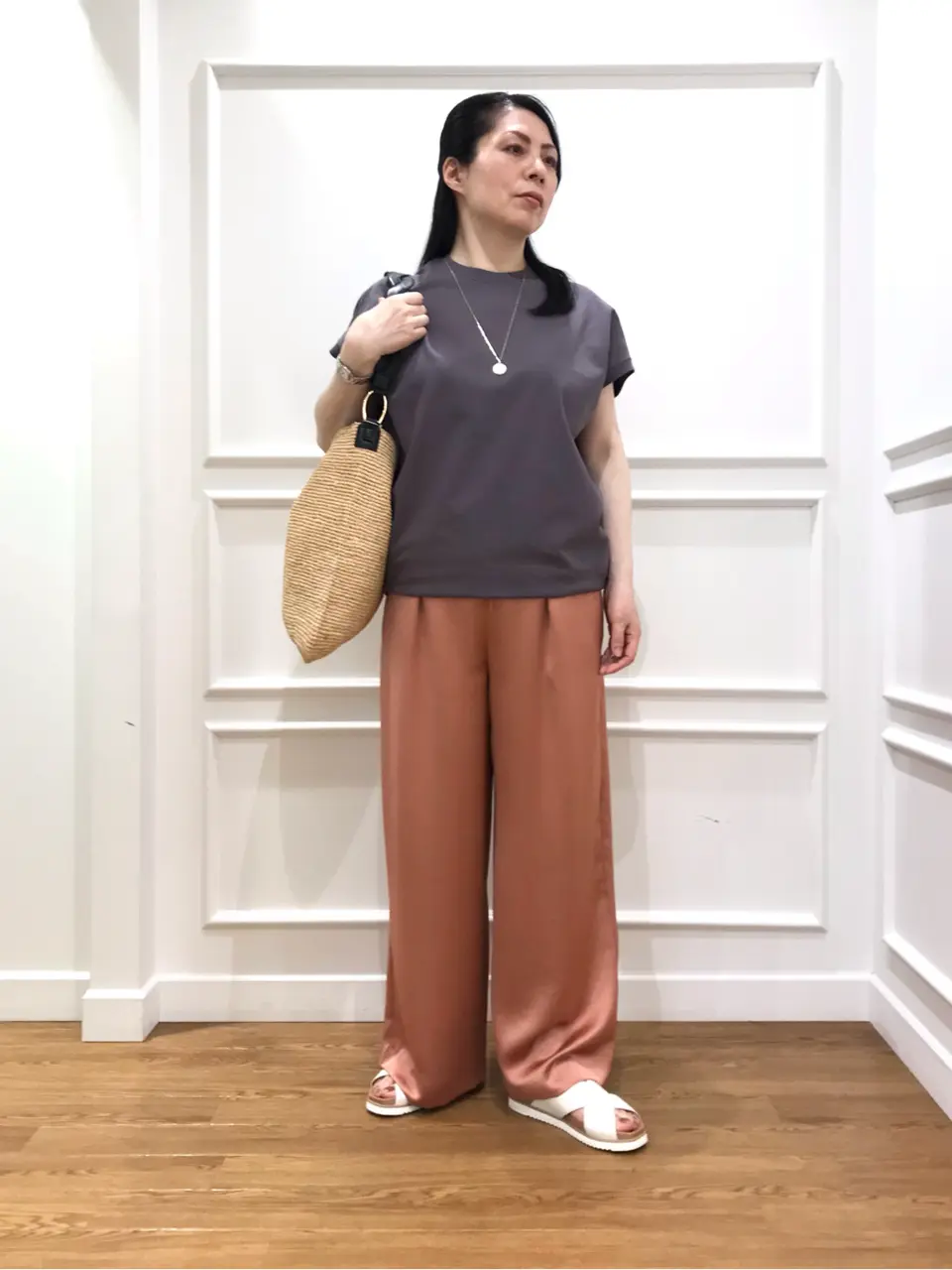  スタッフ コーディネート画像