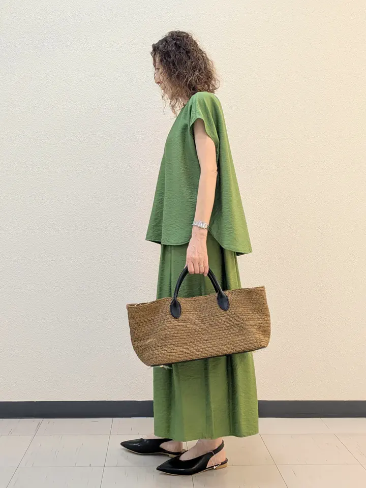 自由区 半澤 コーディネート画像