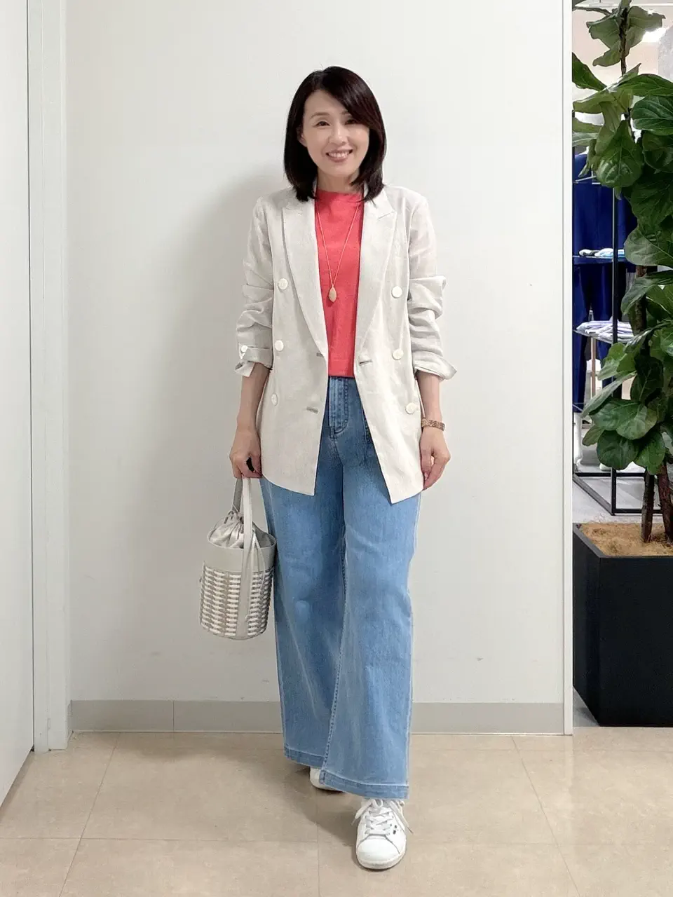  宇井 コーディネート画像