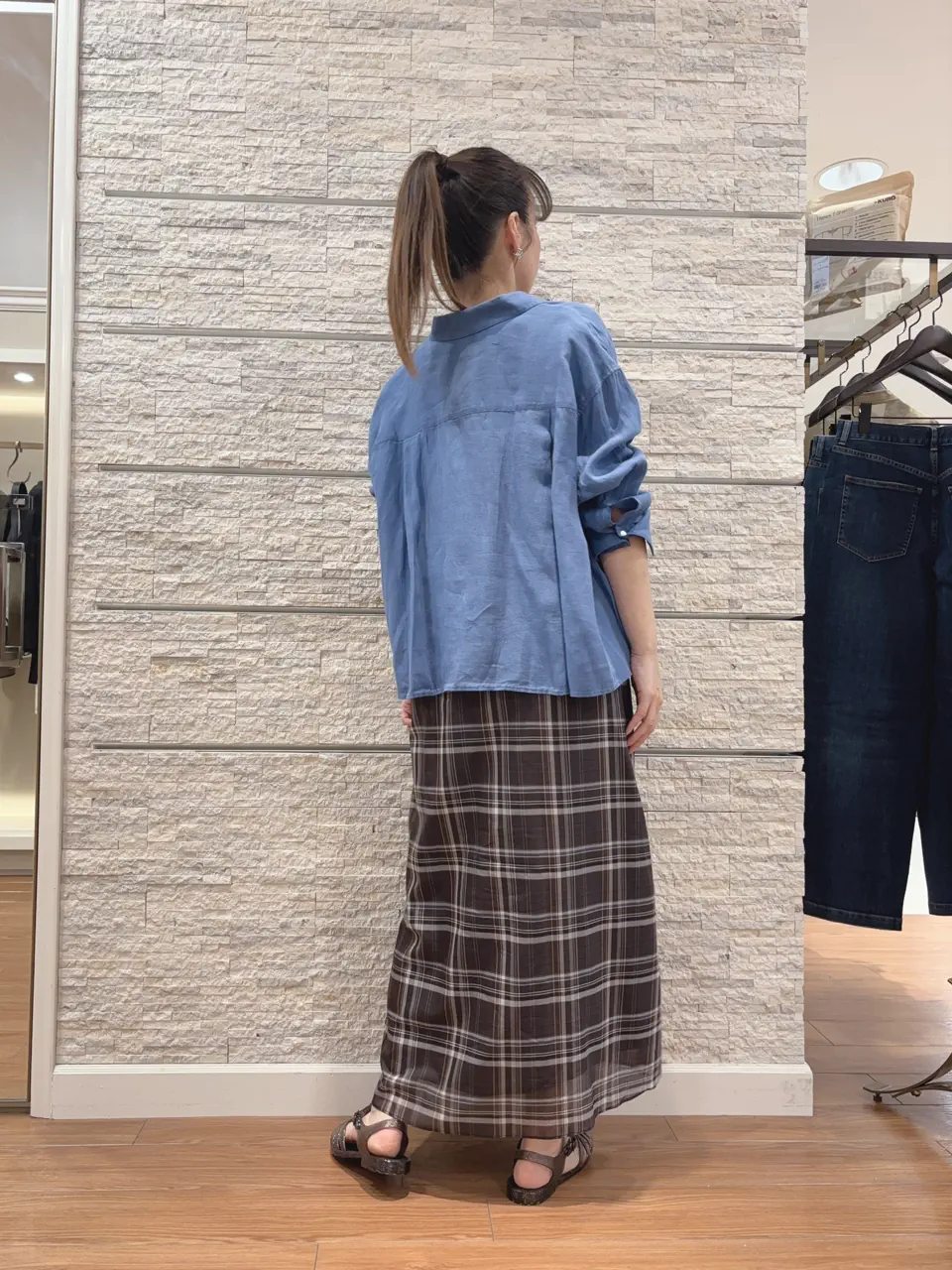 23区 犬塚 コーディネート画像