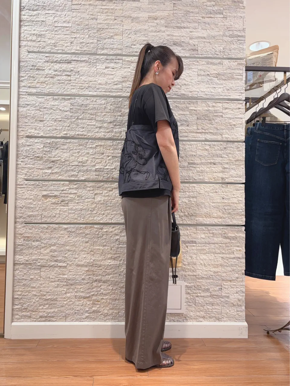 23区 犬塚 コーディネート画像