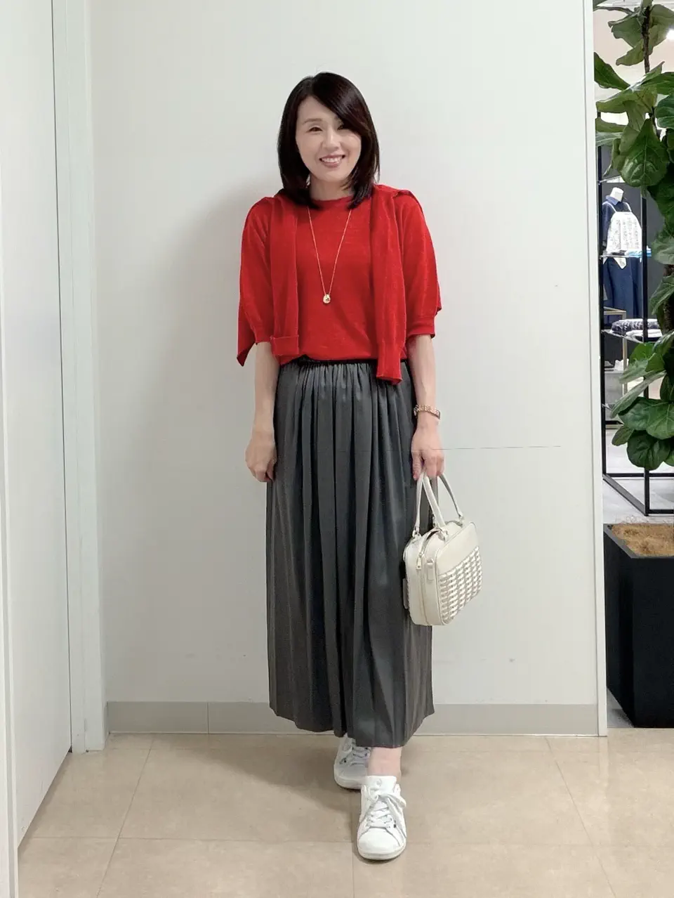  宇井 コーディネート画像