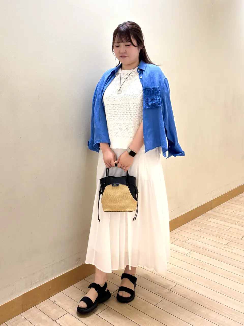 23区 伊藤 コーディネート画像