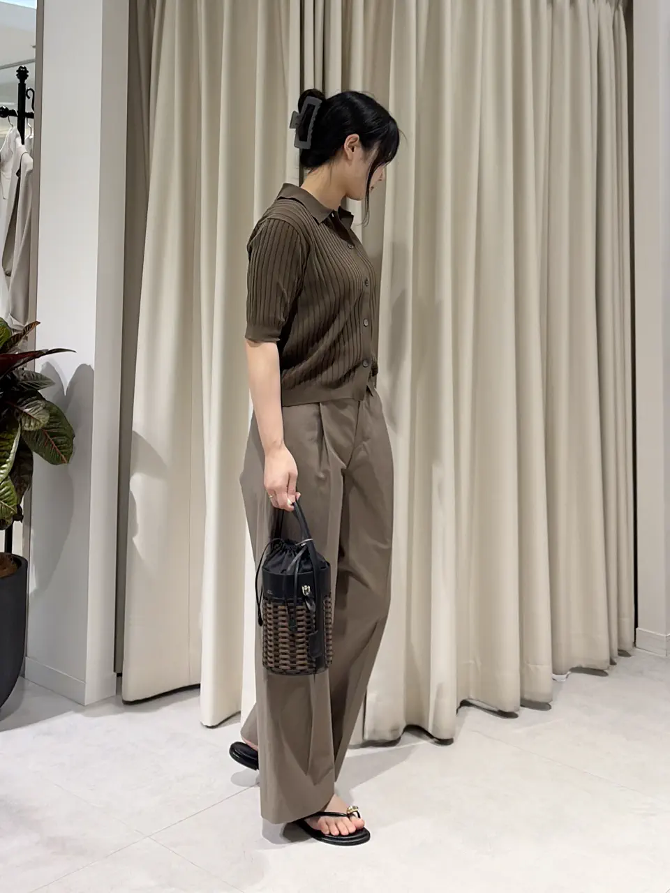23区 野原 コーディネート画像
