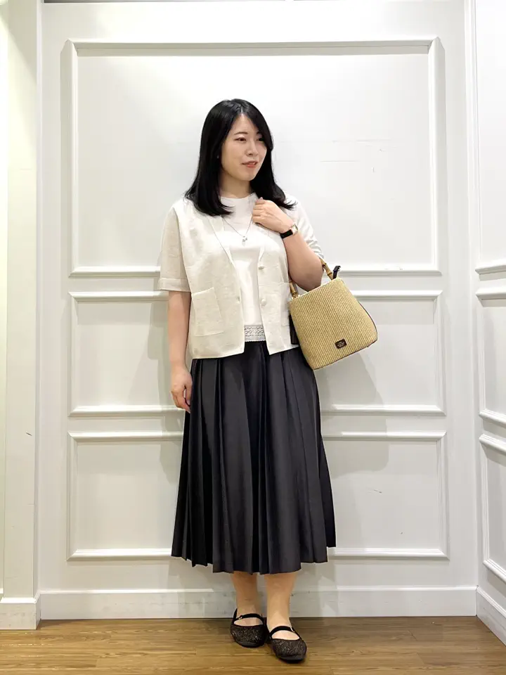J.PRESS LADIES スタッフ コーディネート画像
