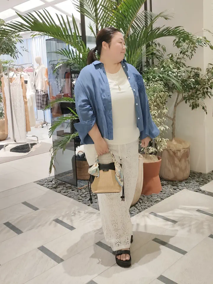 23区 ミヤシタ コーディネート画像