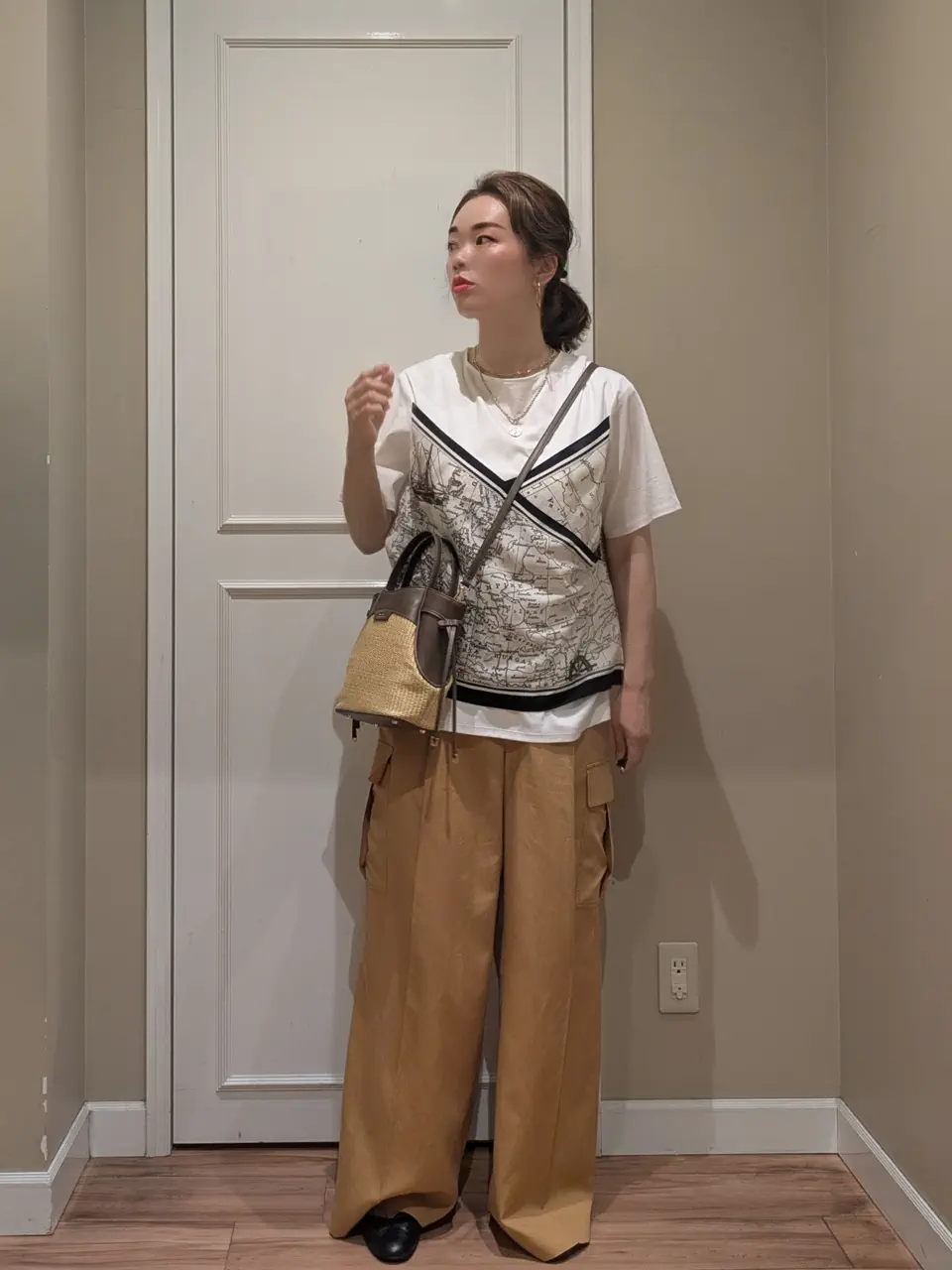 23区 L スタッフn コーディネート画像