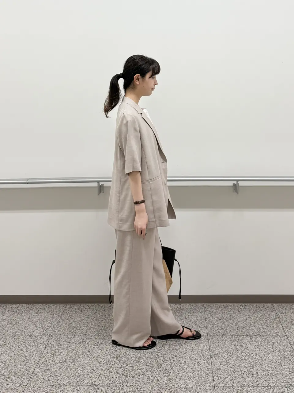 23区 辻 コーディネート画像