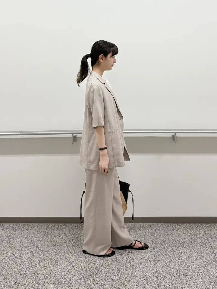 23区 辻 コーディネート画像