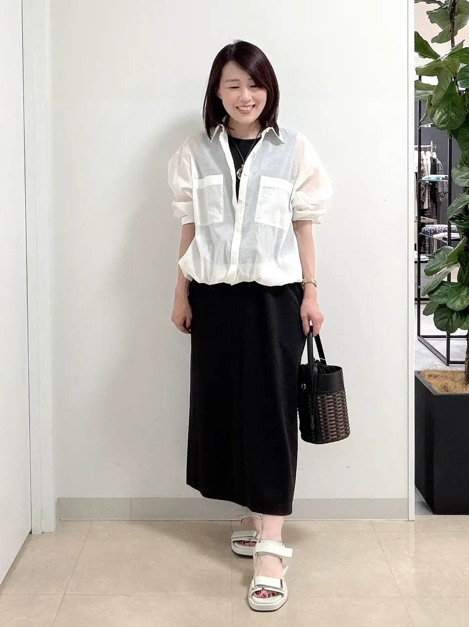  宇井 コーディネート画像
