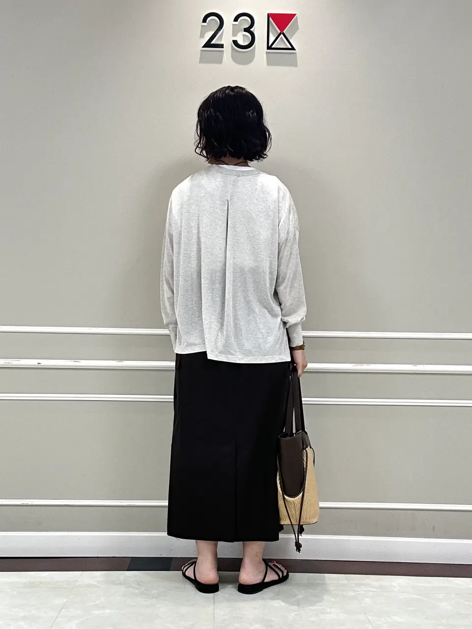 23区 助川 コーディネート画像
