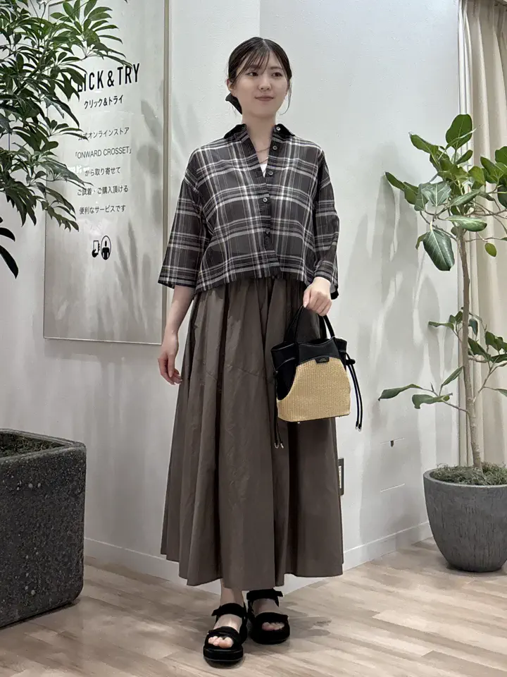 23区 タハラ コーディネート画像