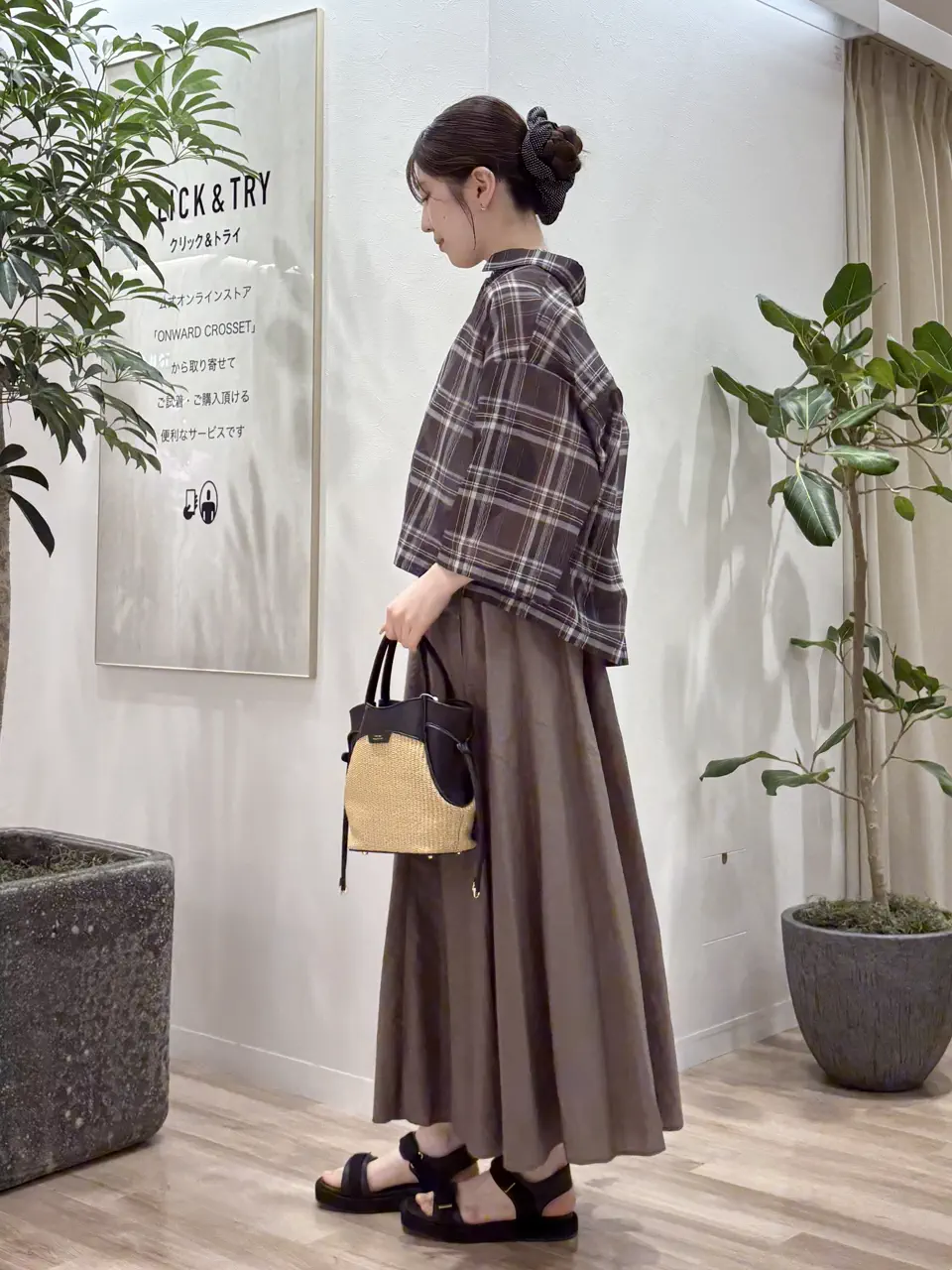 23区 タハラ コーディネート画像