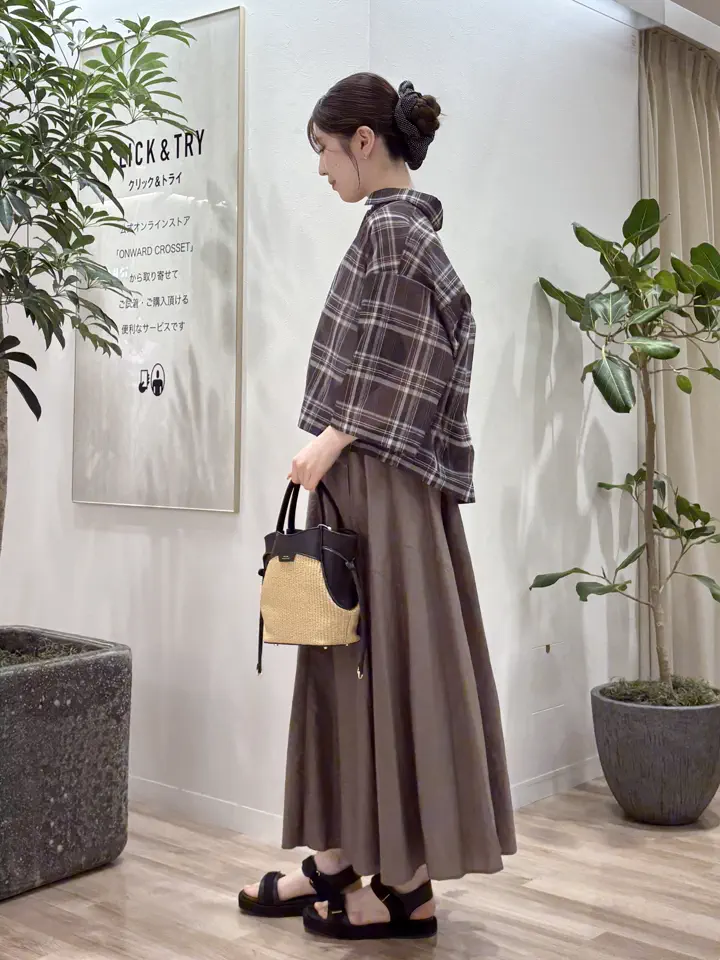 23区 タハラ コーディネート画像