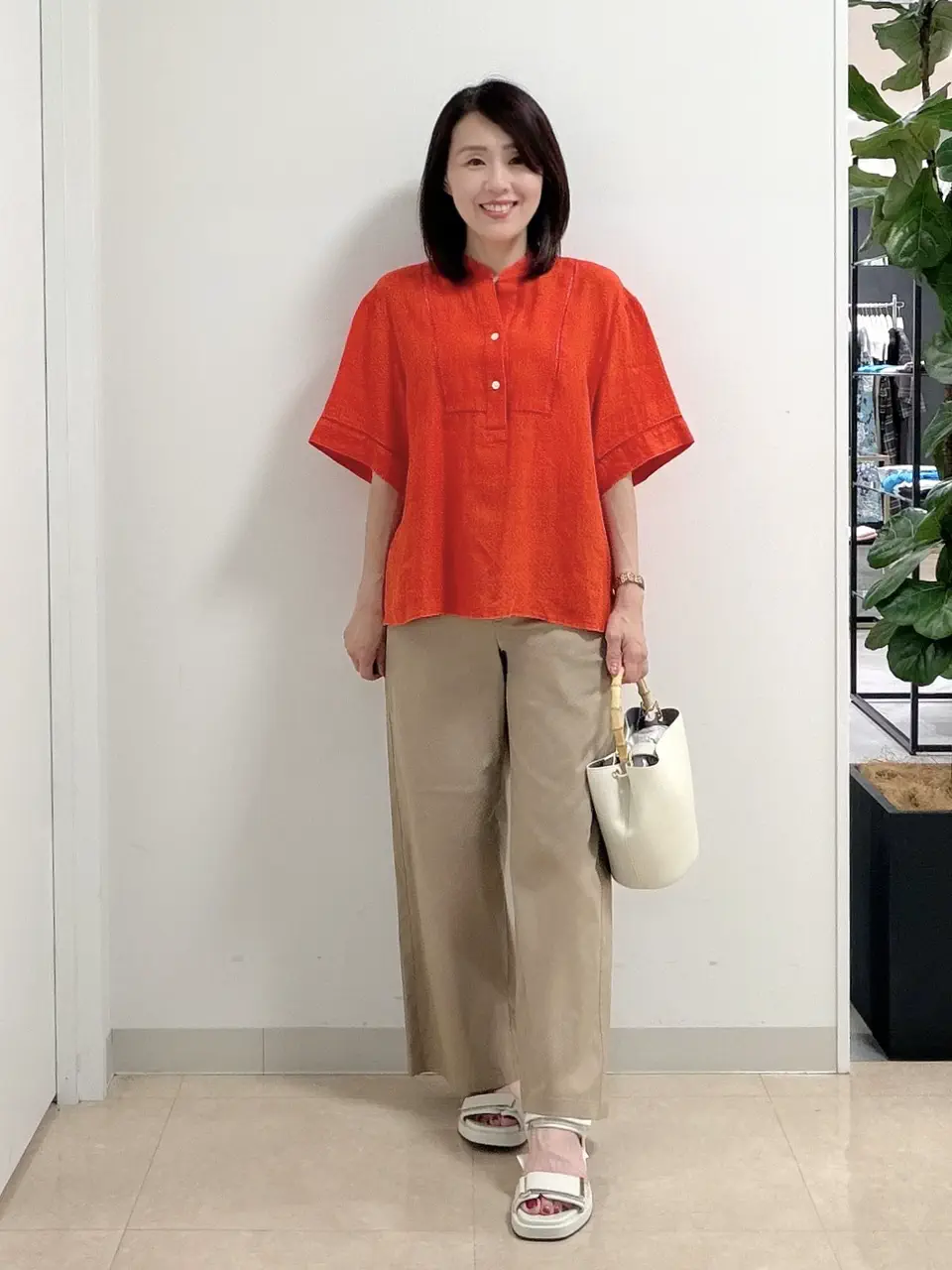  宇井 コーディネート画像