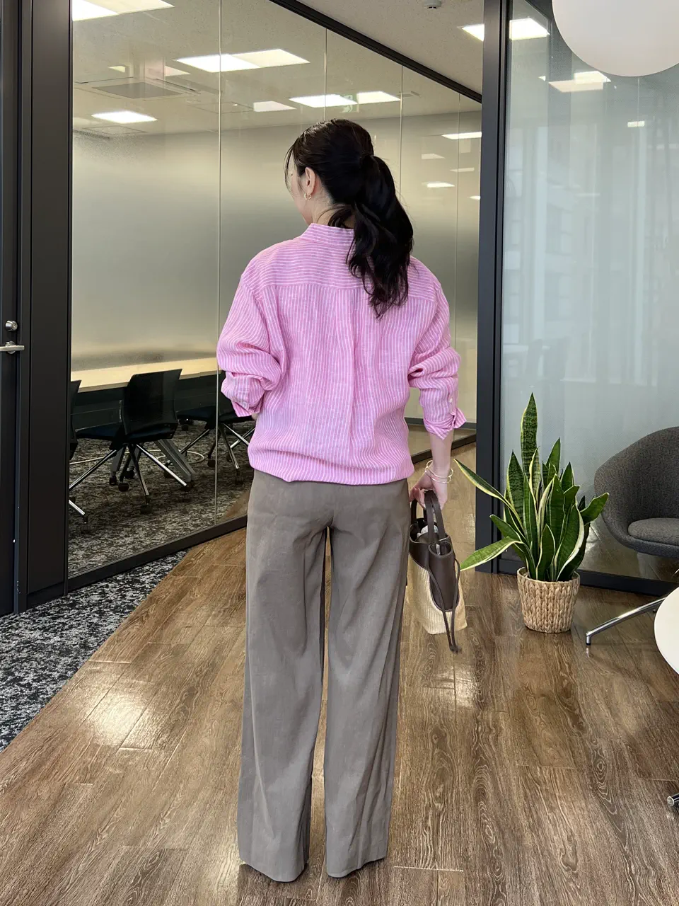 23区 西嶋 コーディネート画像