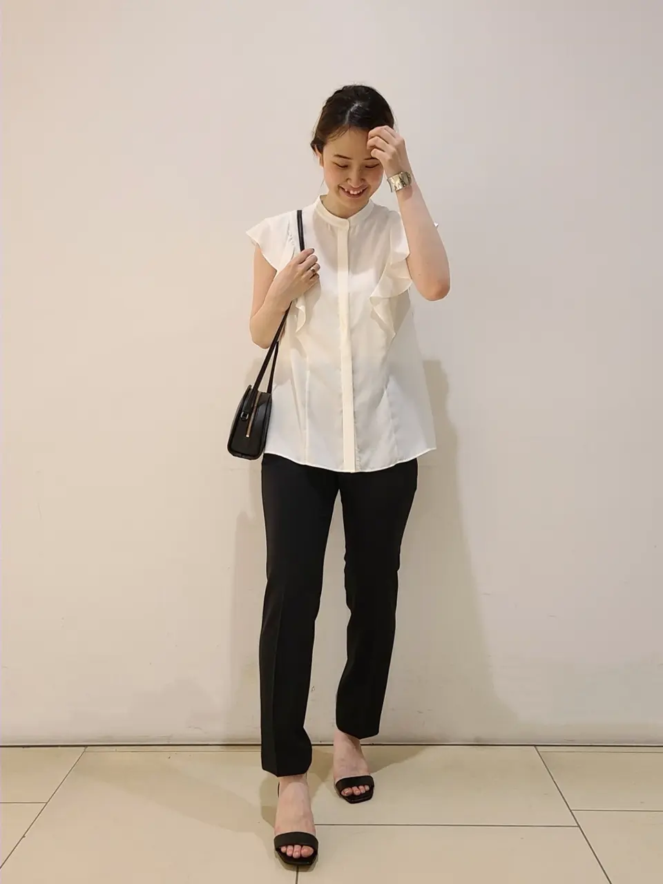  スタッフ. コーディネート画像