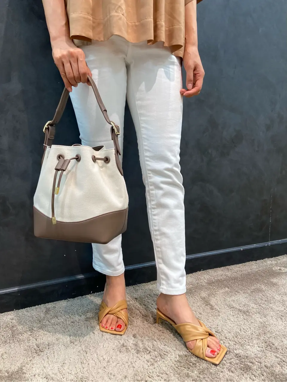 23区 佐藤 コーディネート画像