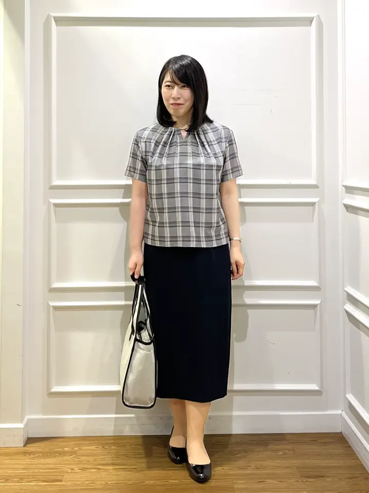 J.PRESS LADIES スタッフ コーディネート画像