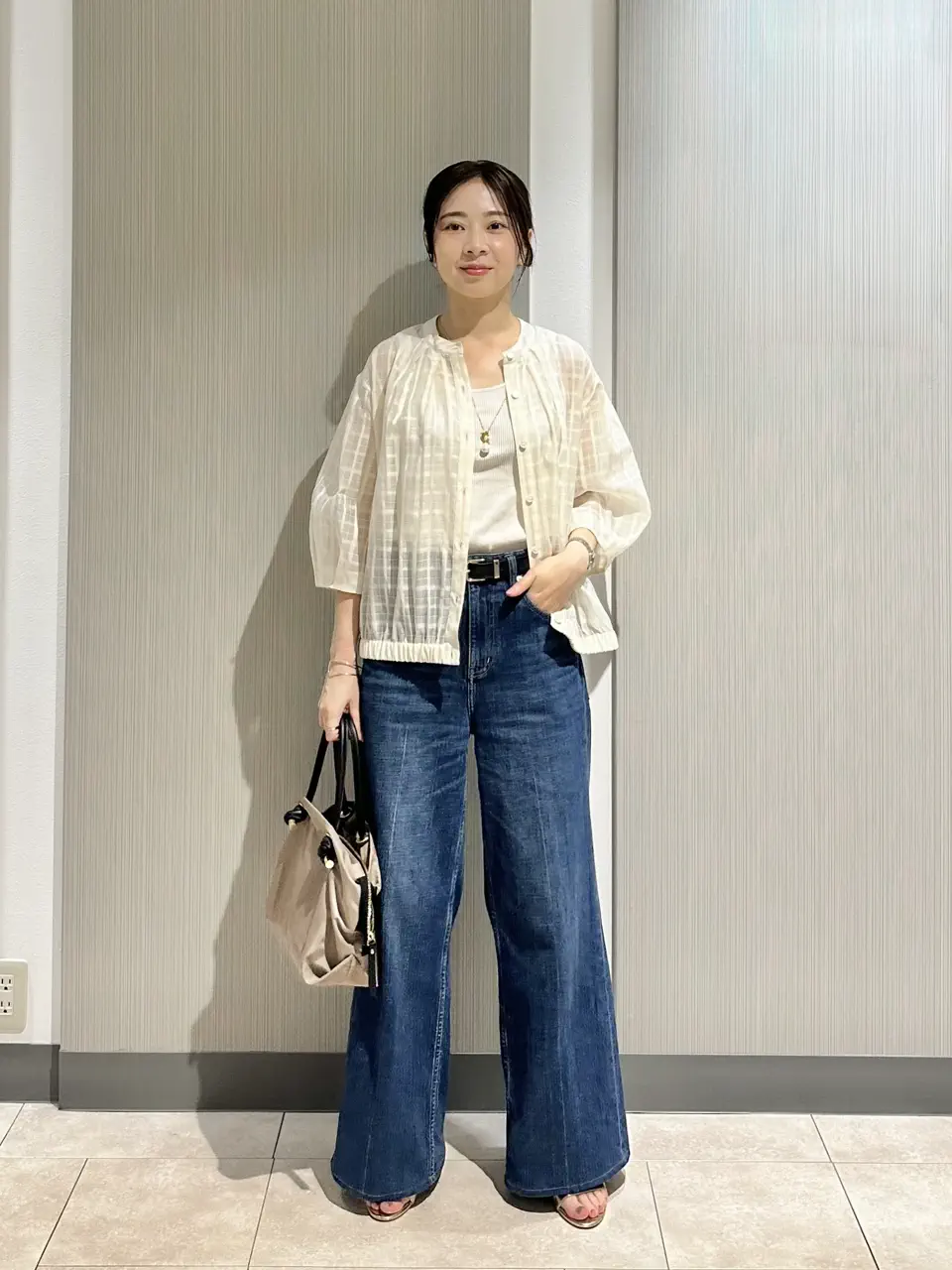  西嶋 コーディネート画像