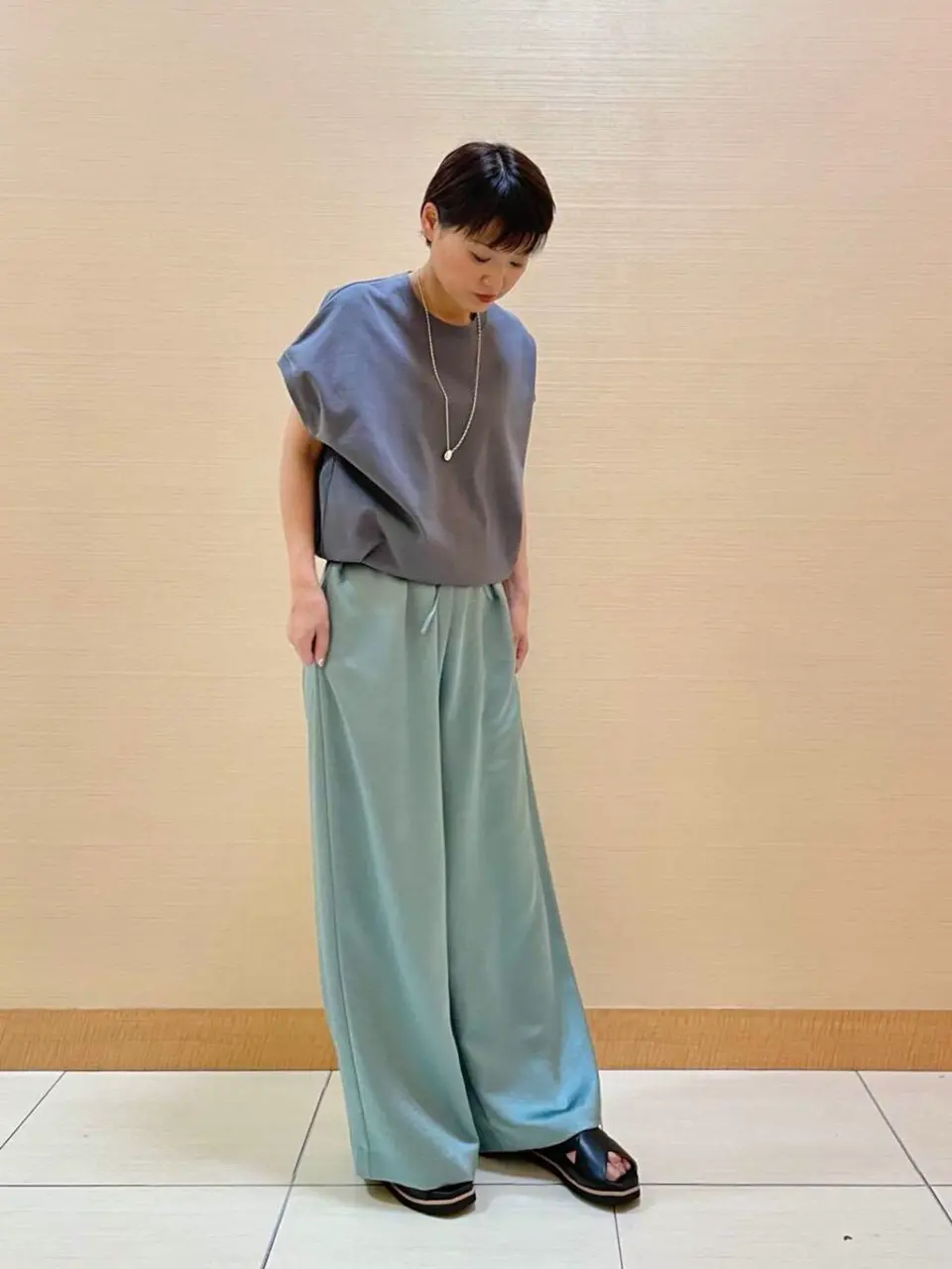  スタッフ コーディネート画像