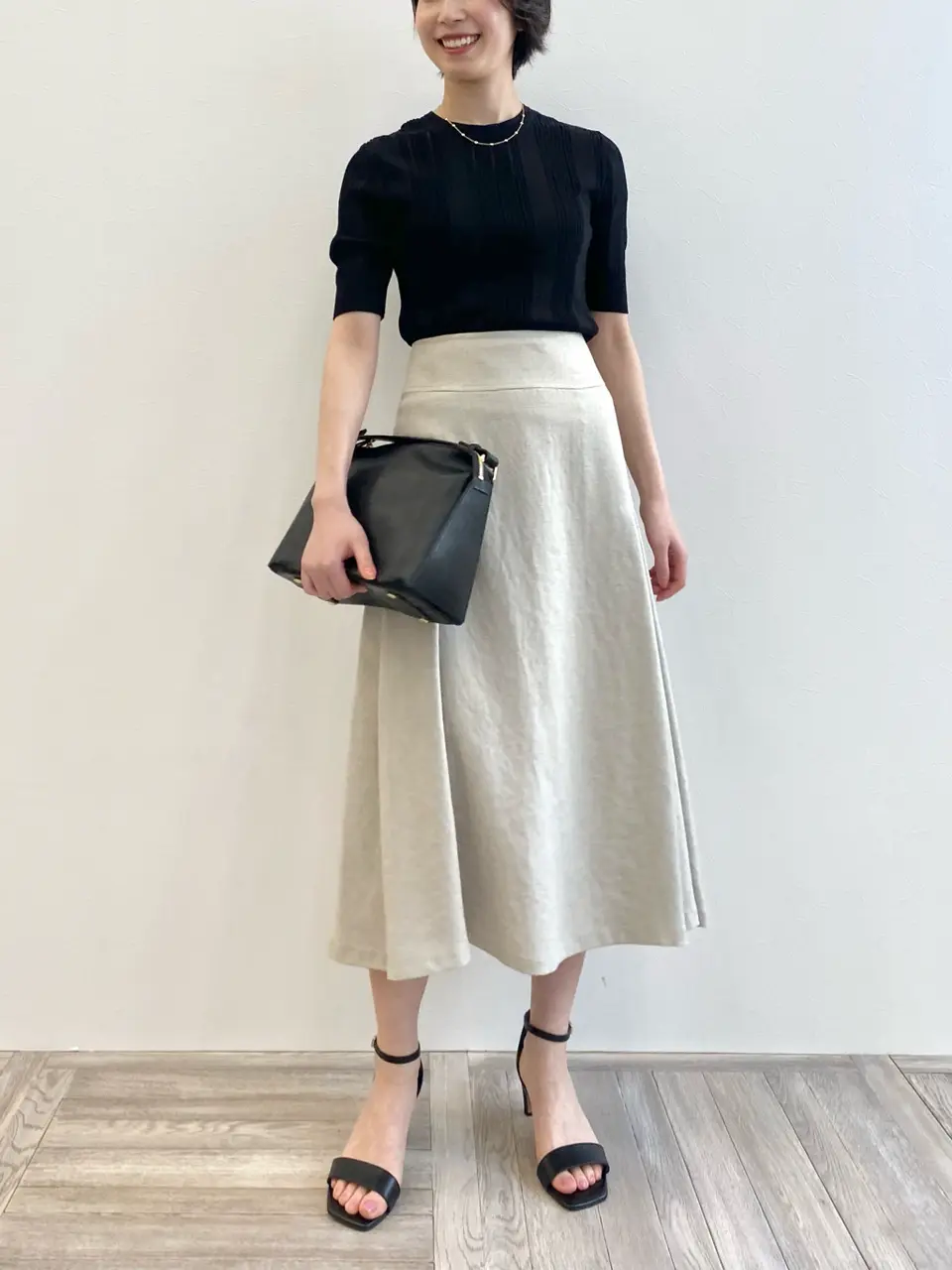 23区 板垣 コーディネート画像