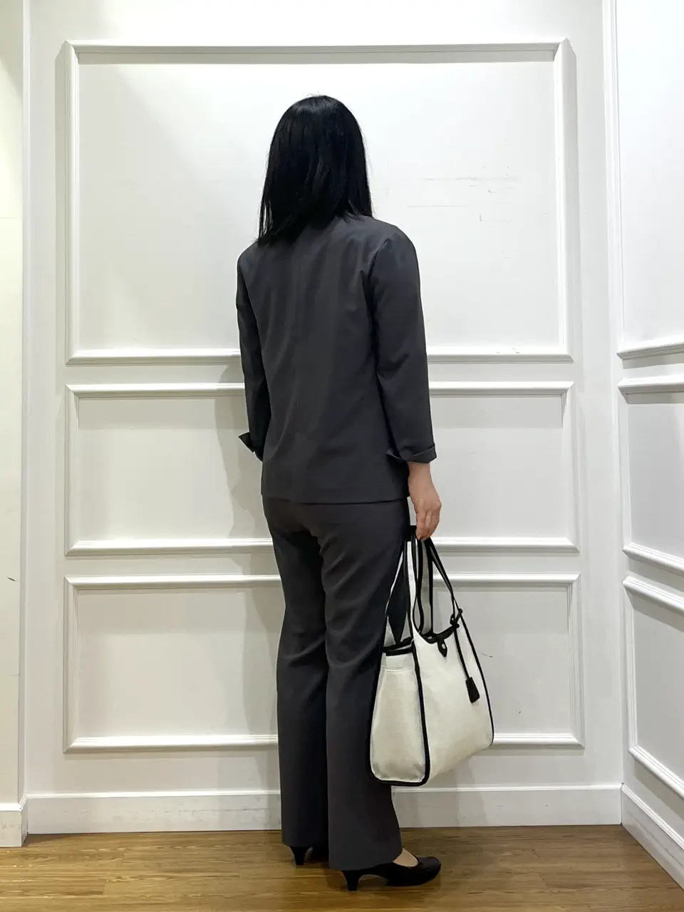 J.PRESS LADIES スタッフ コーディネート画像