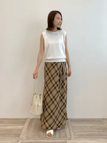 23区 秋葉 コーディネート画像