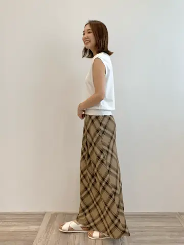 23区 秋葉 コーディネート画像