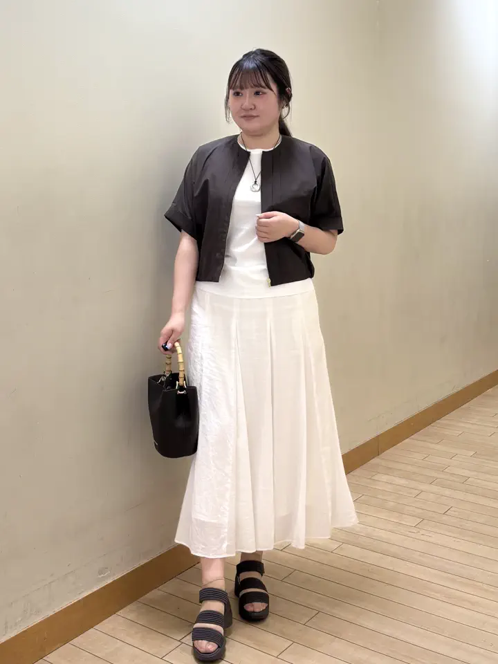 23区 伊藤 コーディネート画像
