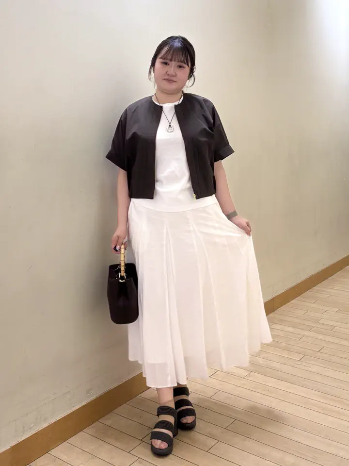 23区 伊藤 コーディネート画像