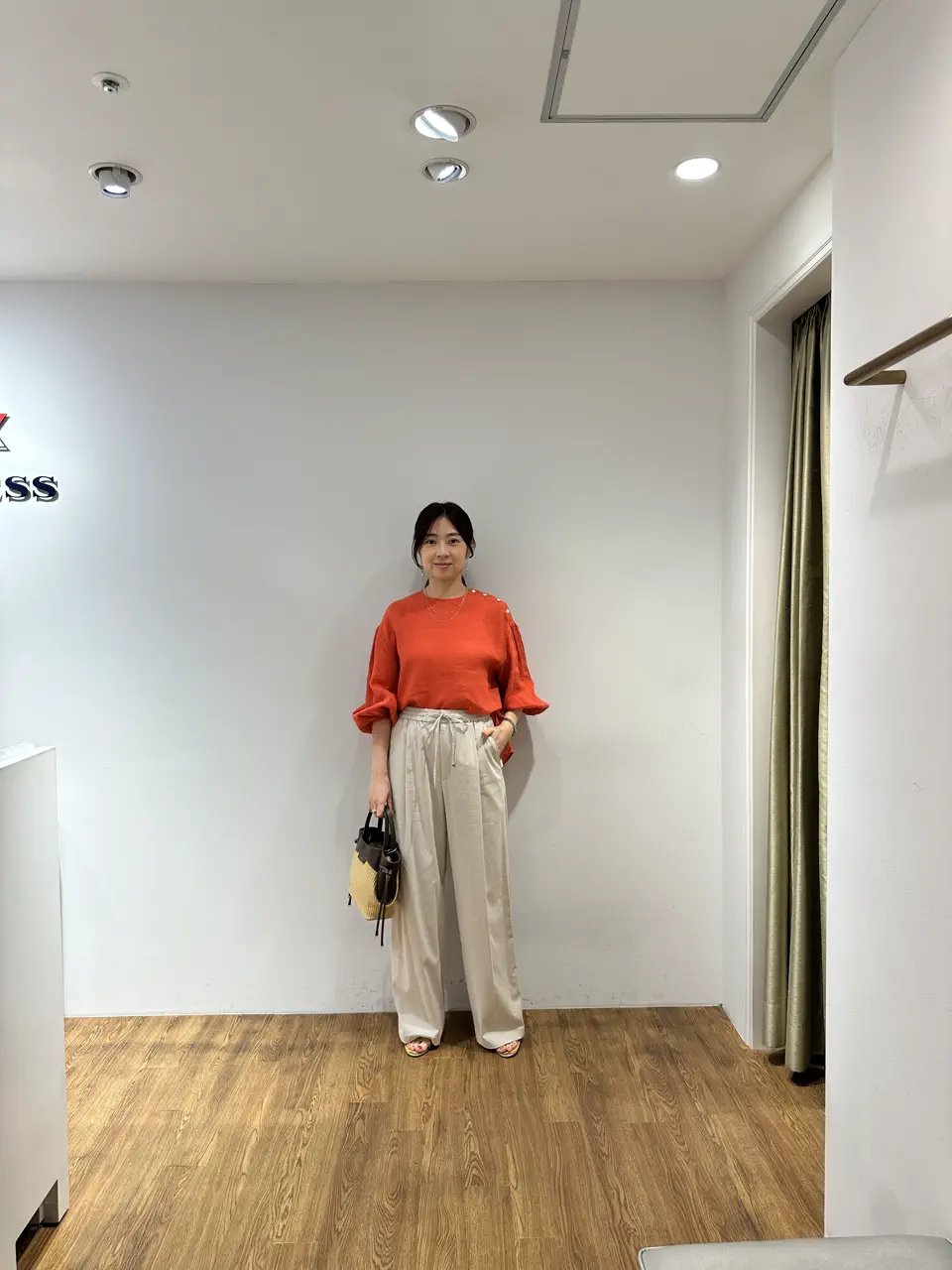 西嶋 コーディネート画像