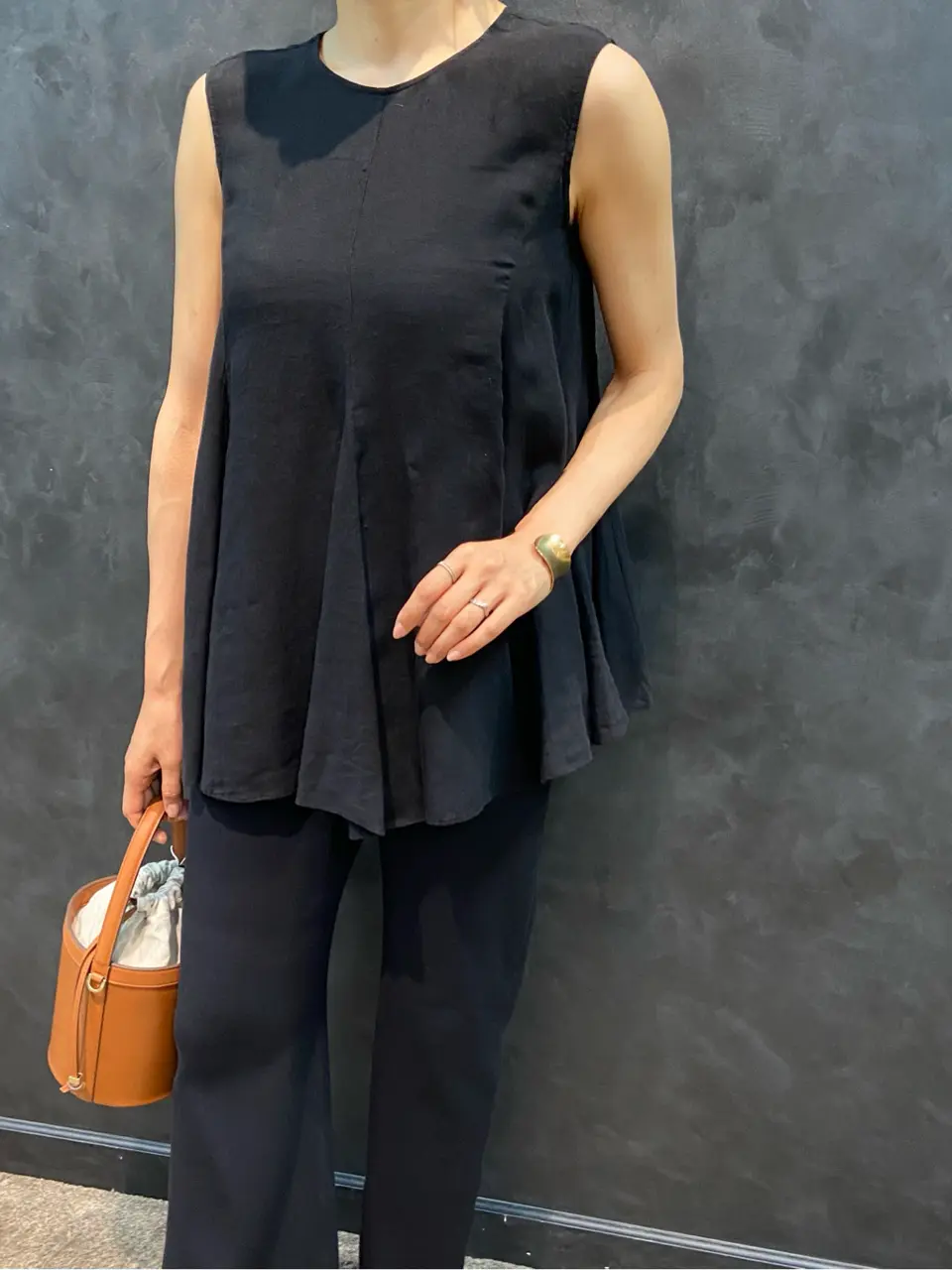 23区 佐藤 コーディネート画像