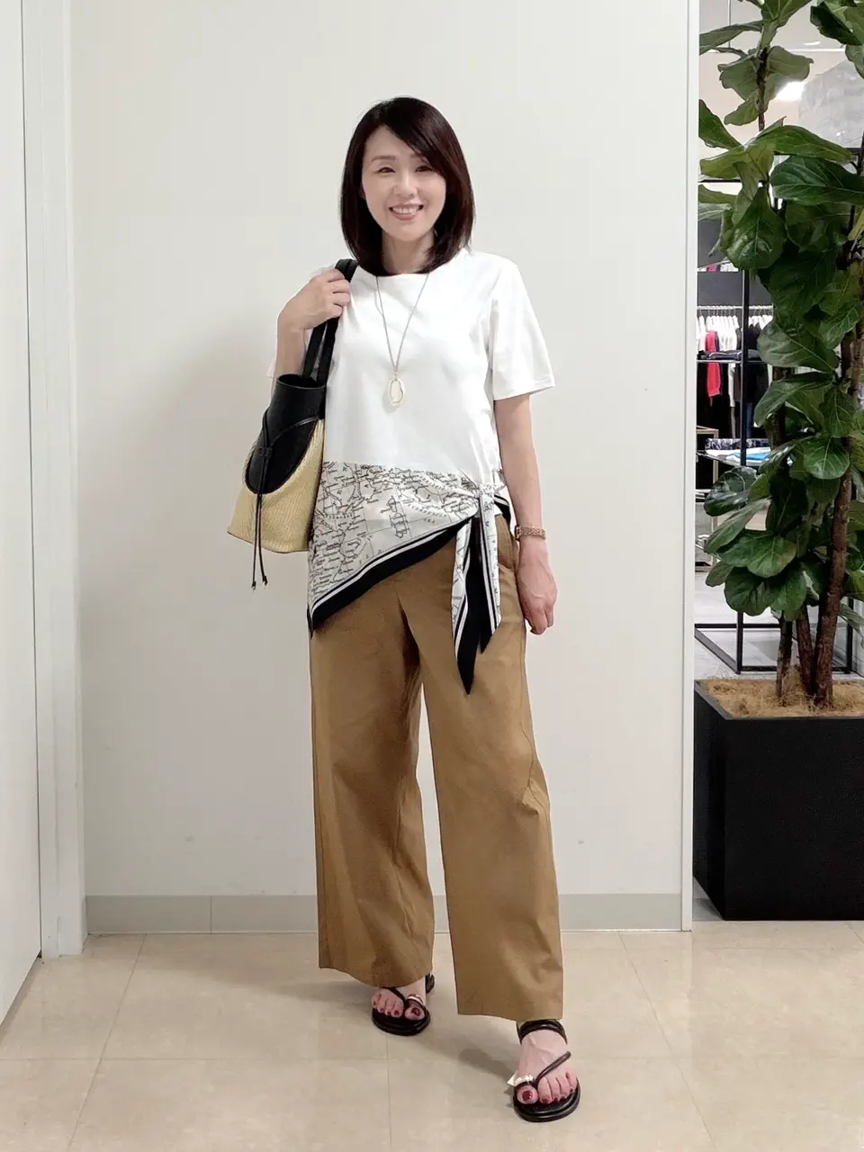  宇井 コーディネート画像