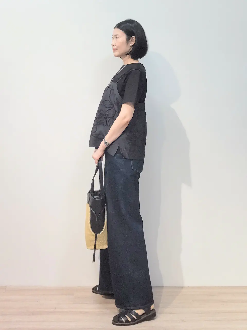 23区 虎走 コーディネート画像