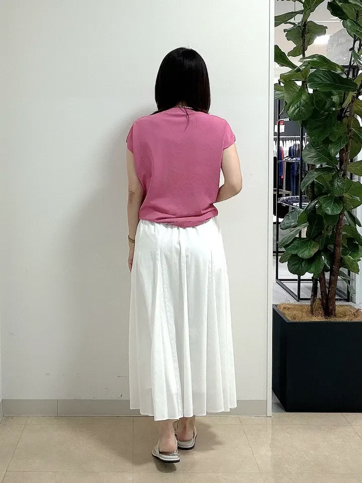 23区 S 宇井 コーディネート画像