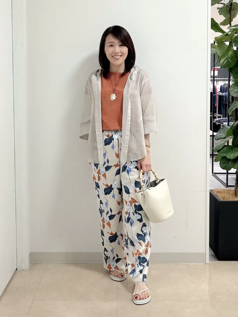  宇井 コーディネート画像