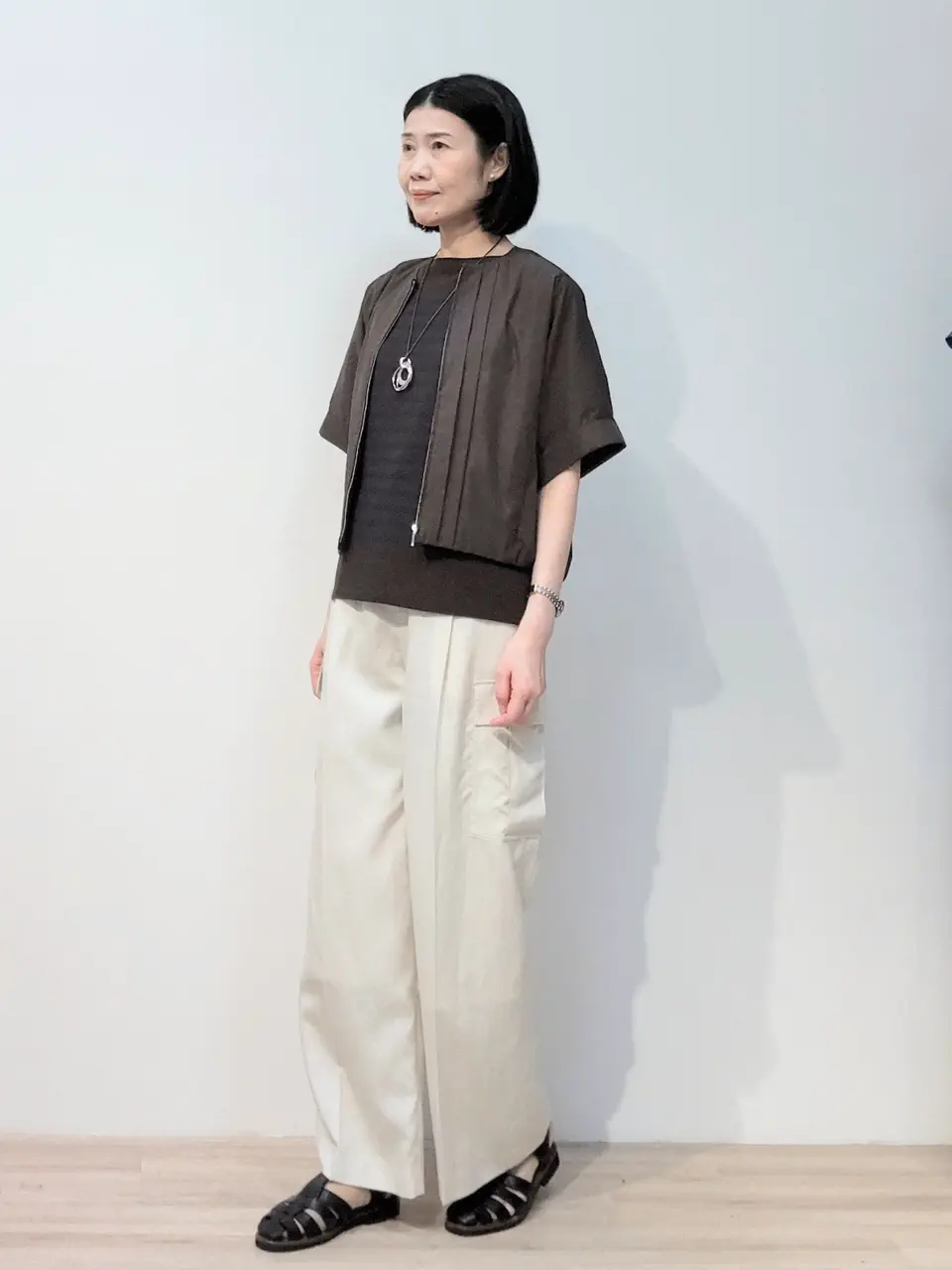 23区 虎走 コーディネート画像