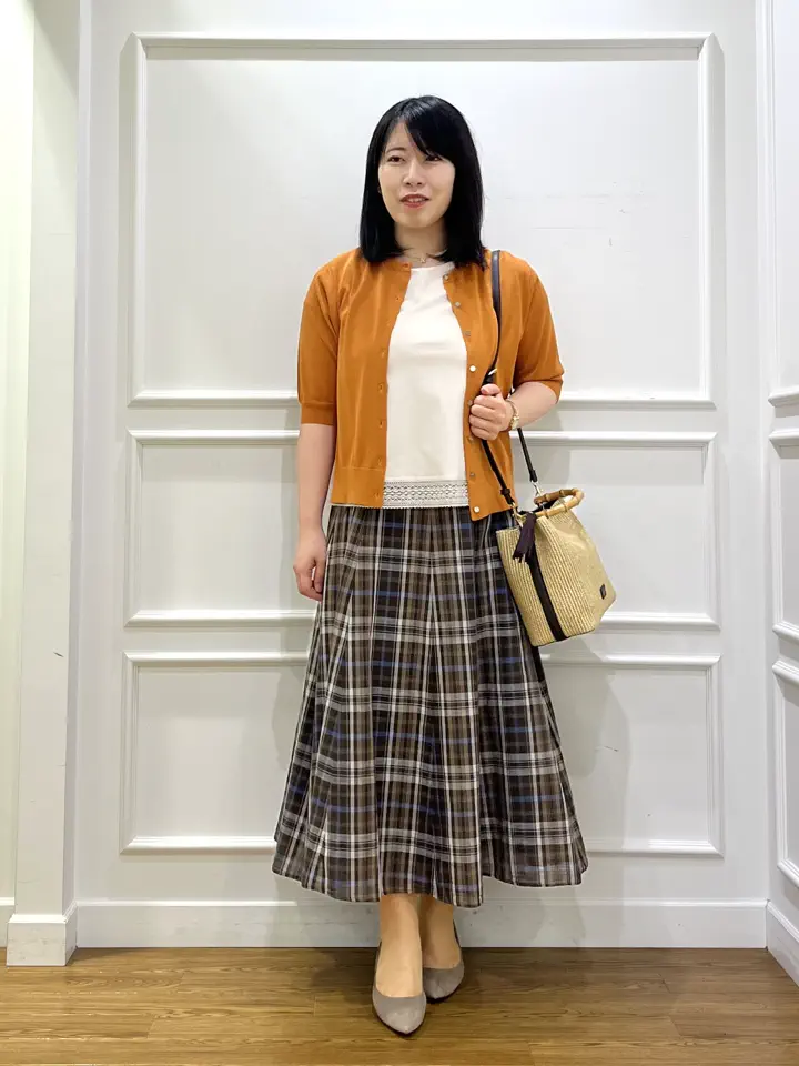 J.PRESS LADIES スタッフ コーディネート画像