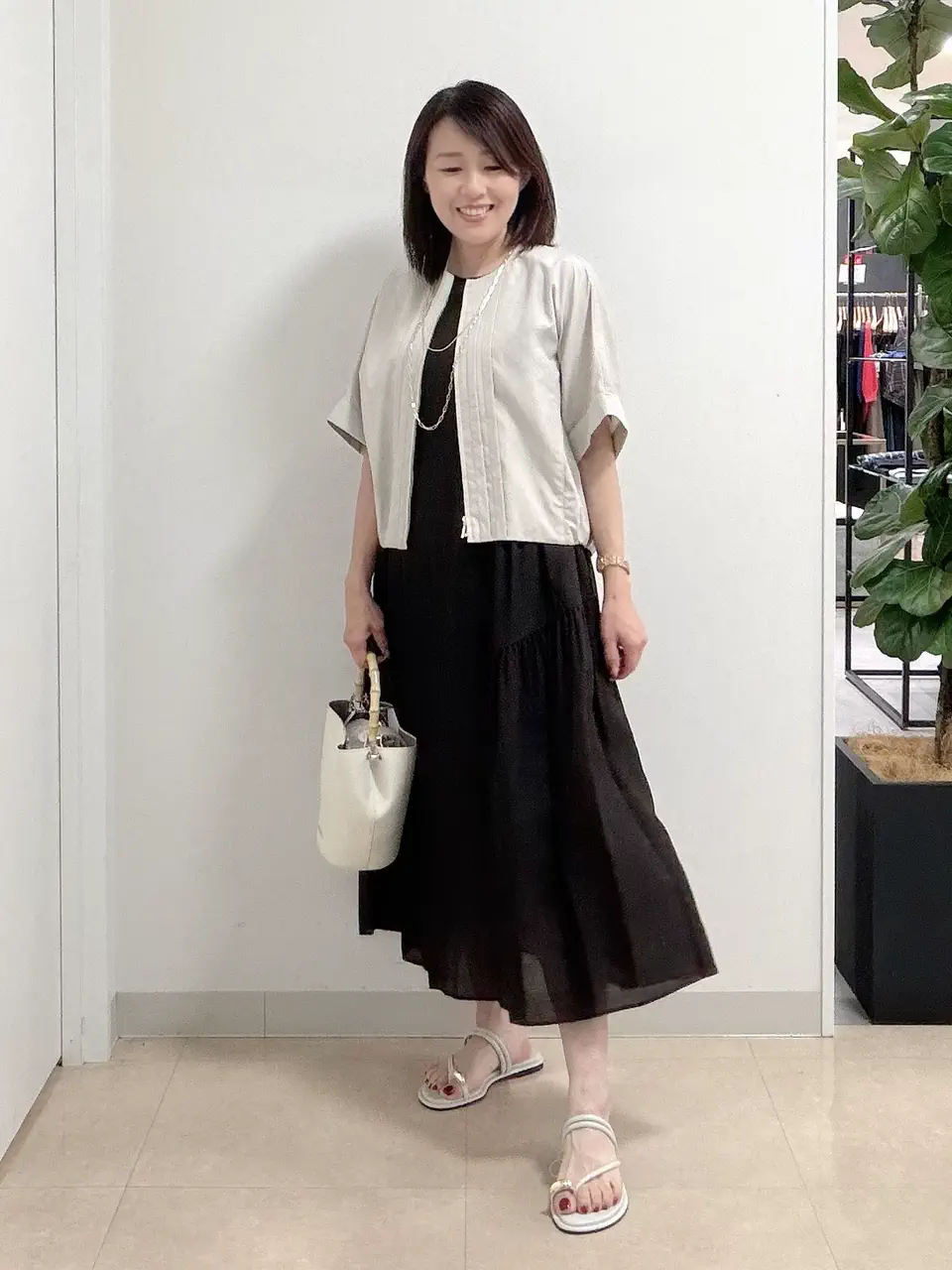  宇井 コーディネート画像