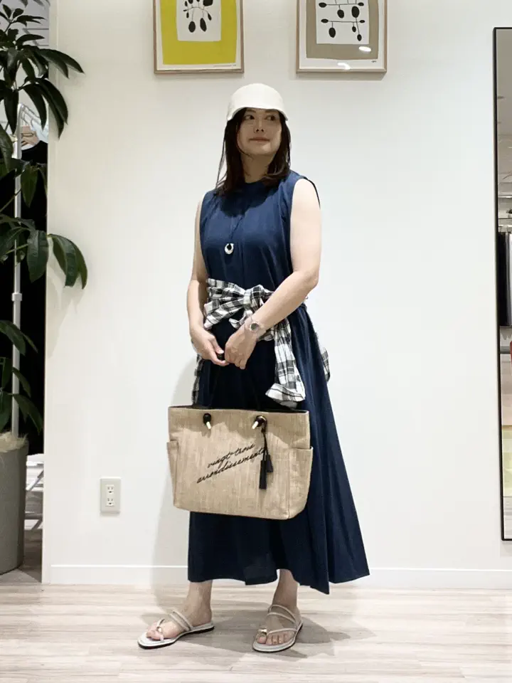 23区 三木 コーディネート画像