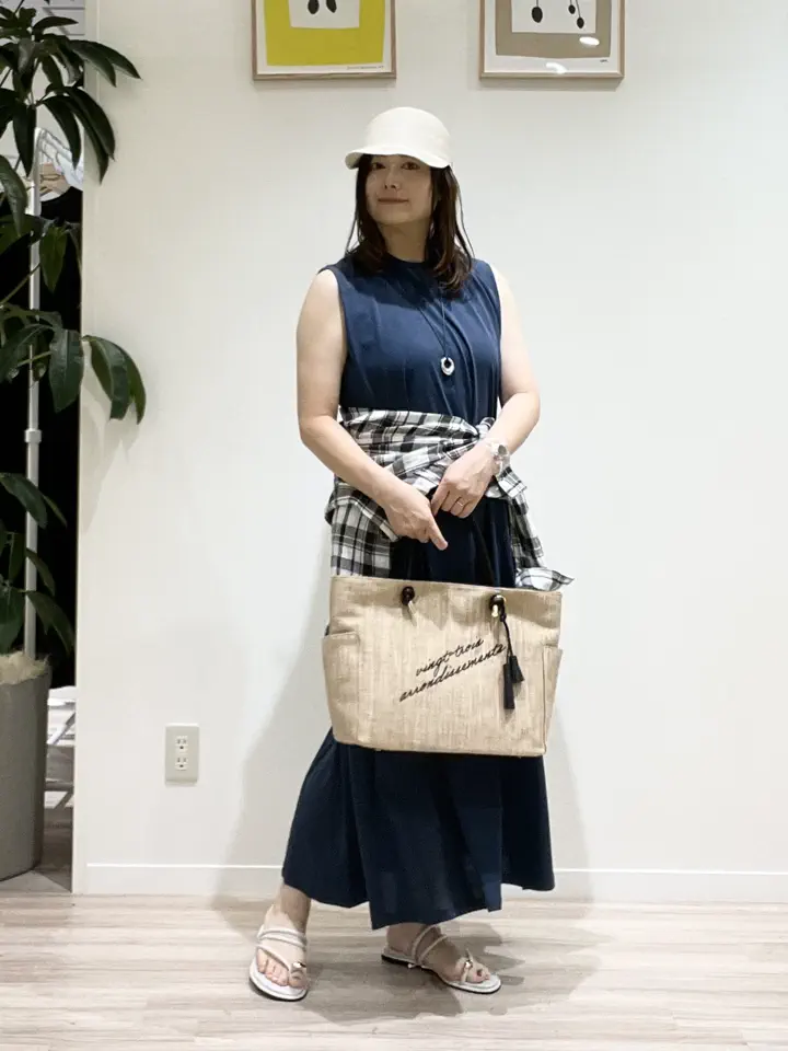 23区 三木 コーディネート画像