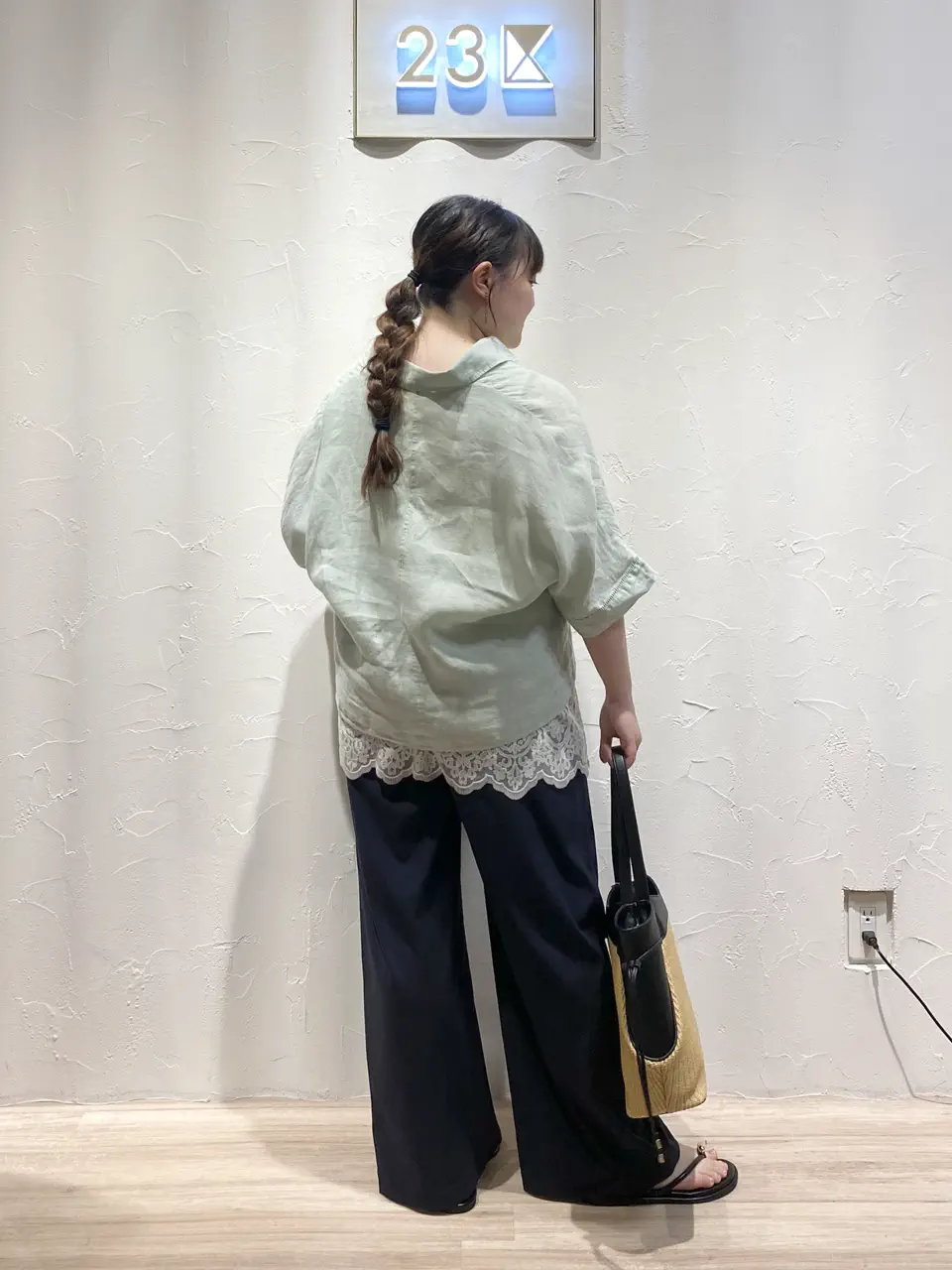 23区 藤原 コーディネート画像