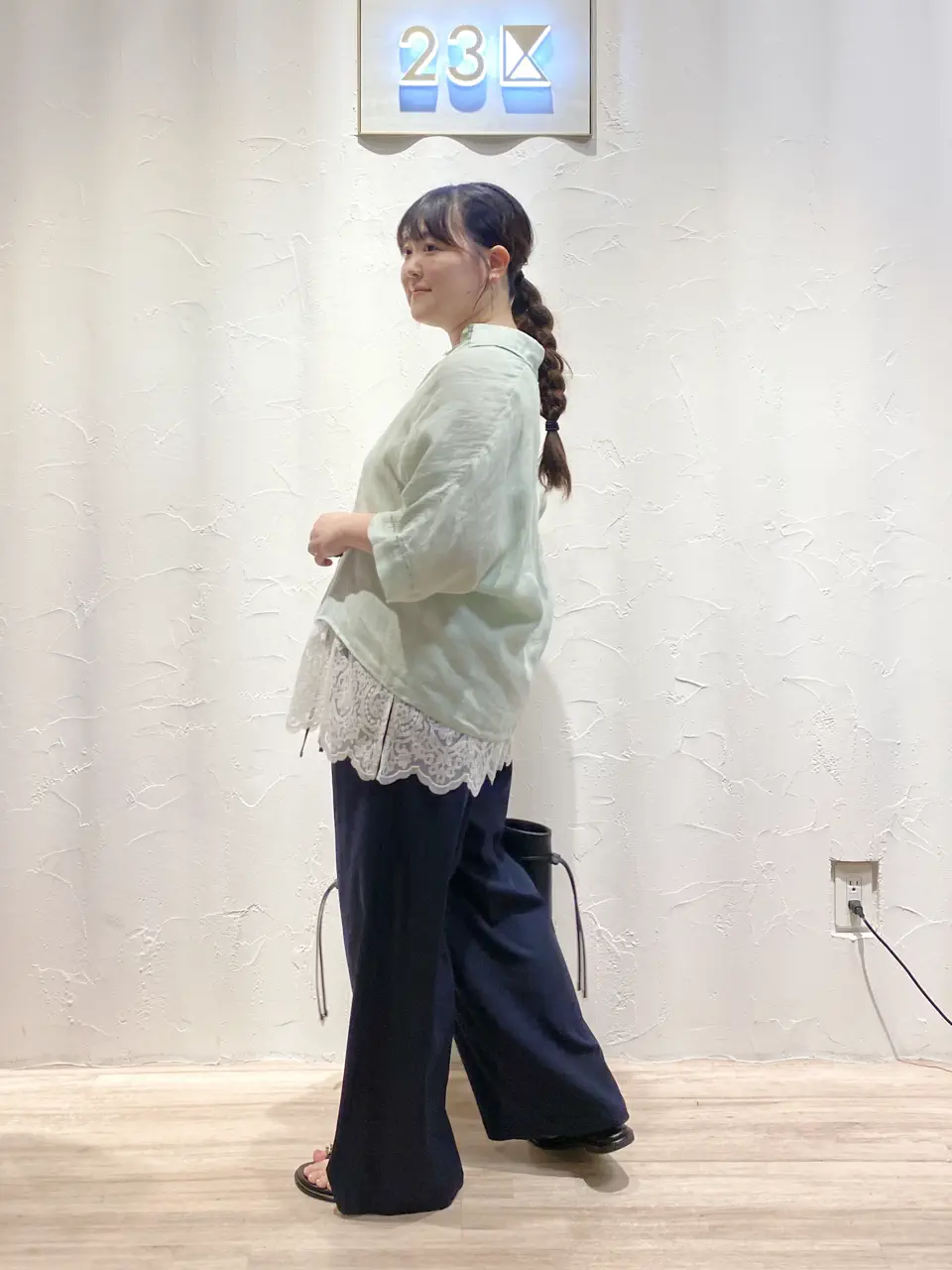 23区 藤原 コーディネート画像