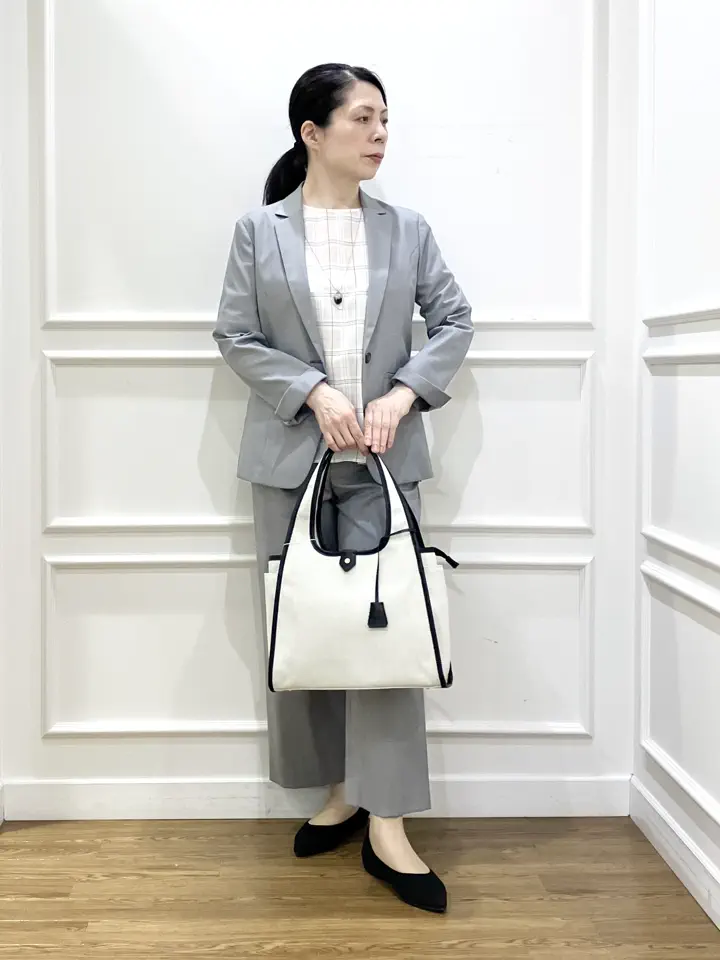 J.PRESS LADIES スタッフ コーディネート画像