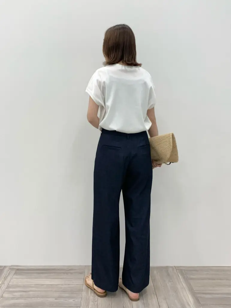 23区 秋葉 コーディネート画像