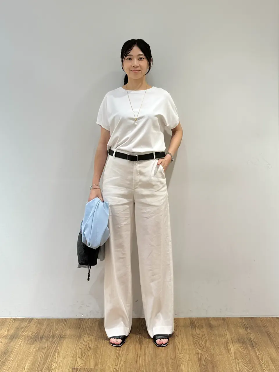  西嶋 コーディネート画像