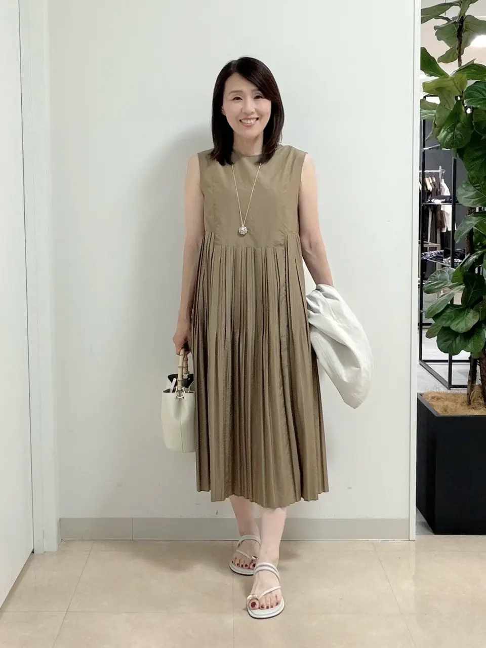  宇井 コーディネート画像