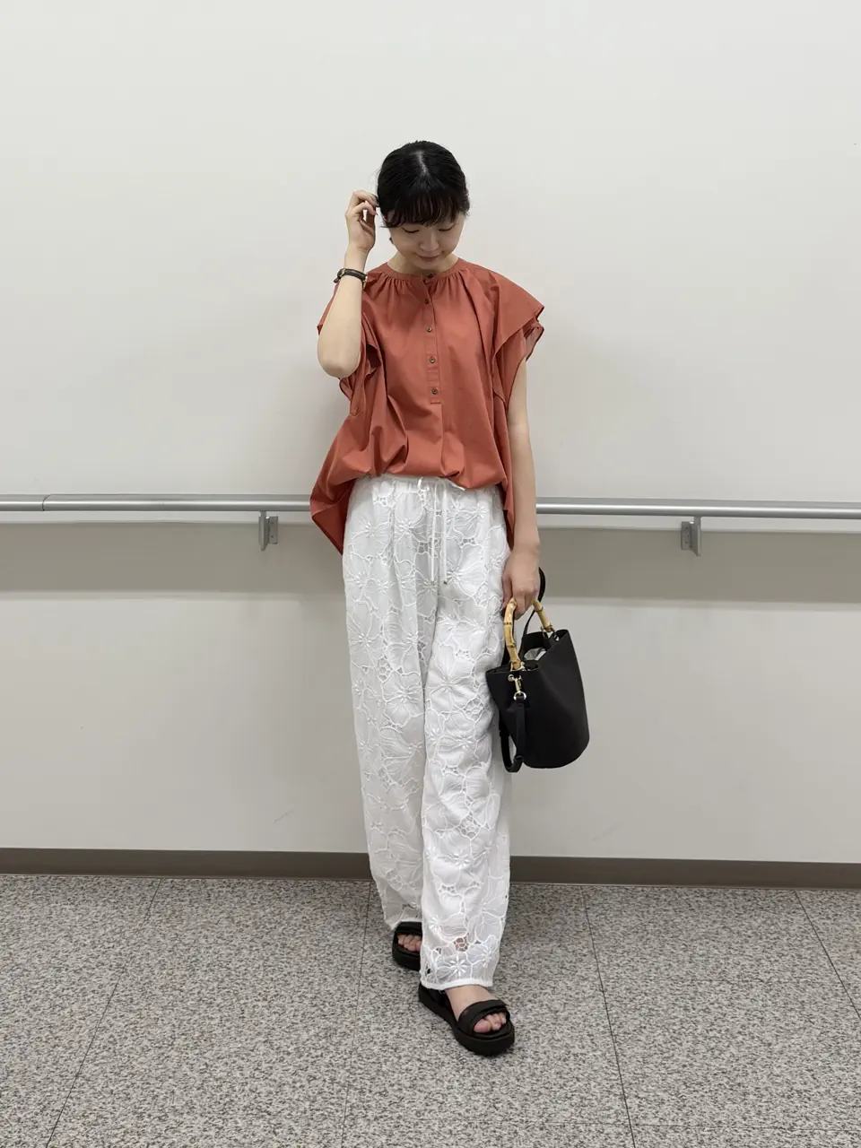 23区 辻 コーディネート画像