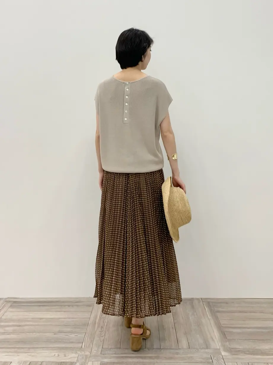 23区 板垣 コーディネート画像